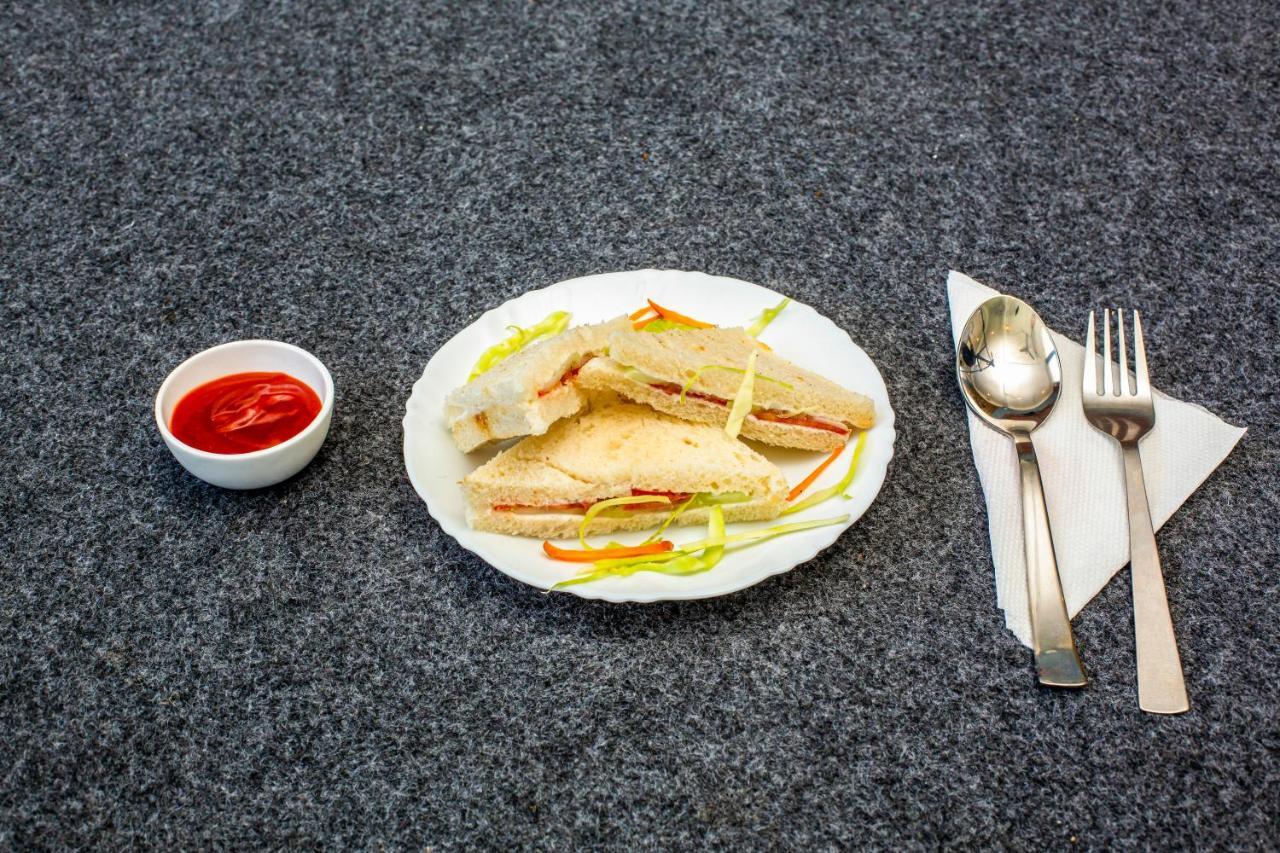 Treebo Ortus Residency Hotel Dharamshala Luaran gambar